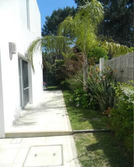 Casa en Punta del Este (La Barra) Ref. 6707