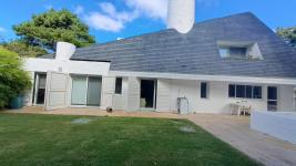 Casa en Punta del Este (Lugano) Ref. 7139