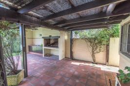 Casa en Punta del Este (Playa Mansa) - Ref. 4222