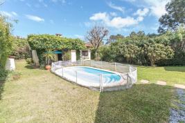 Casa en Punta del Este (Playa Mansa) - Ref. 4222