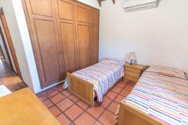 Casa en Punta del Este (Playa Mansa) - Ref. 6603