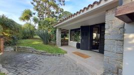 Casa en Punta del Este (Playa Mansa) Ref. 6016