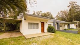 Hotel en Piriápolis (Bella Vista)