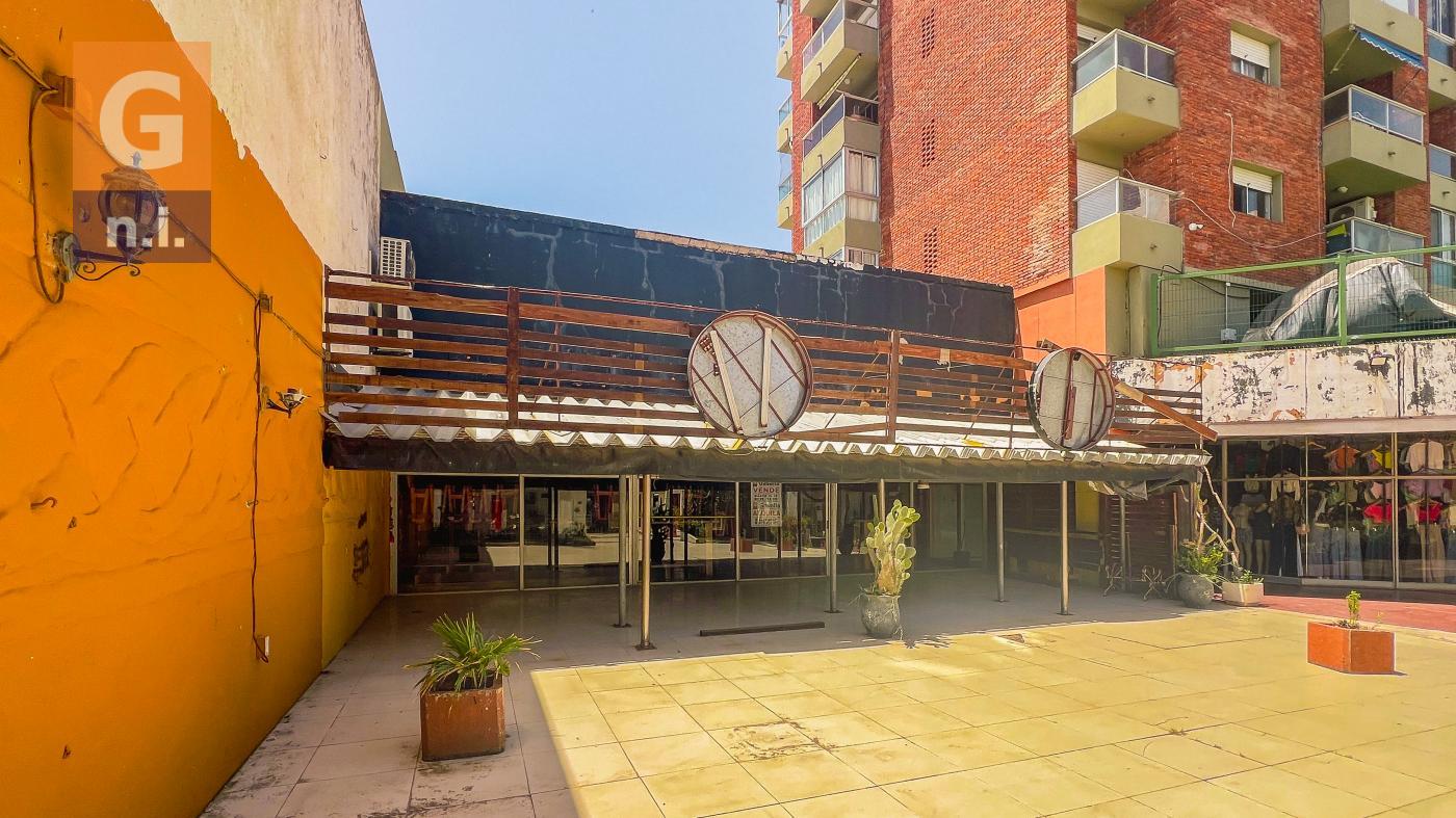 Locales y Negocios en Piriápolis (Piriápolis Centro) Ref.7319