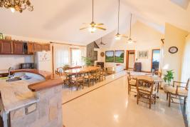 Mansión en Punta del Este (Beverly Hills) Ref- 883